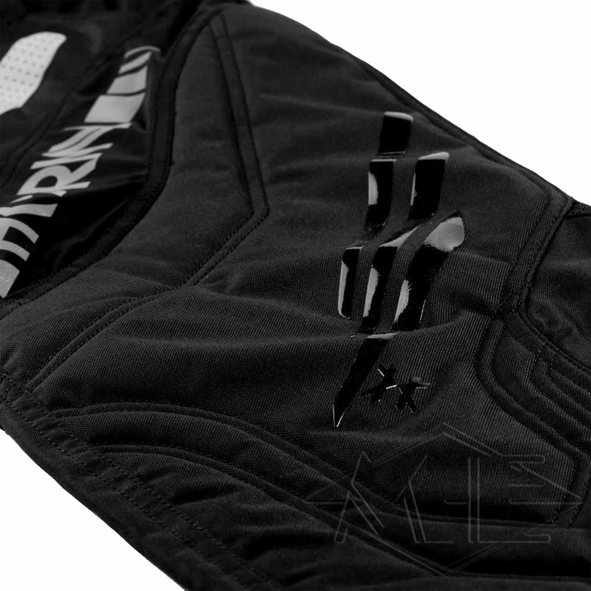 HK Army Hose Freeline Relax Fit - Blackout HK Army Hose Freeline Relax Fit - Blackout